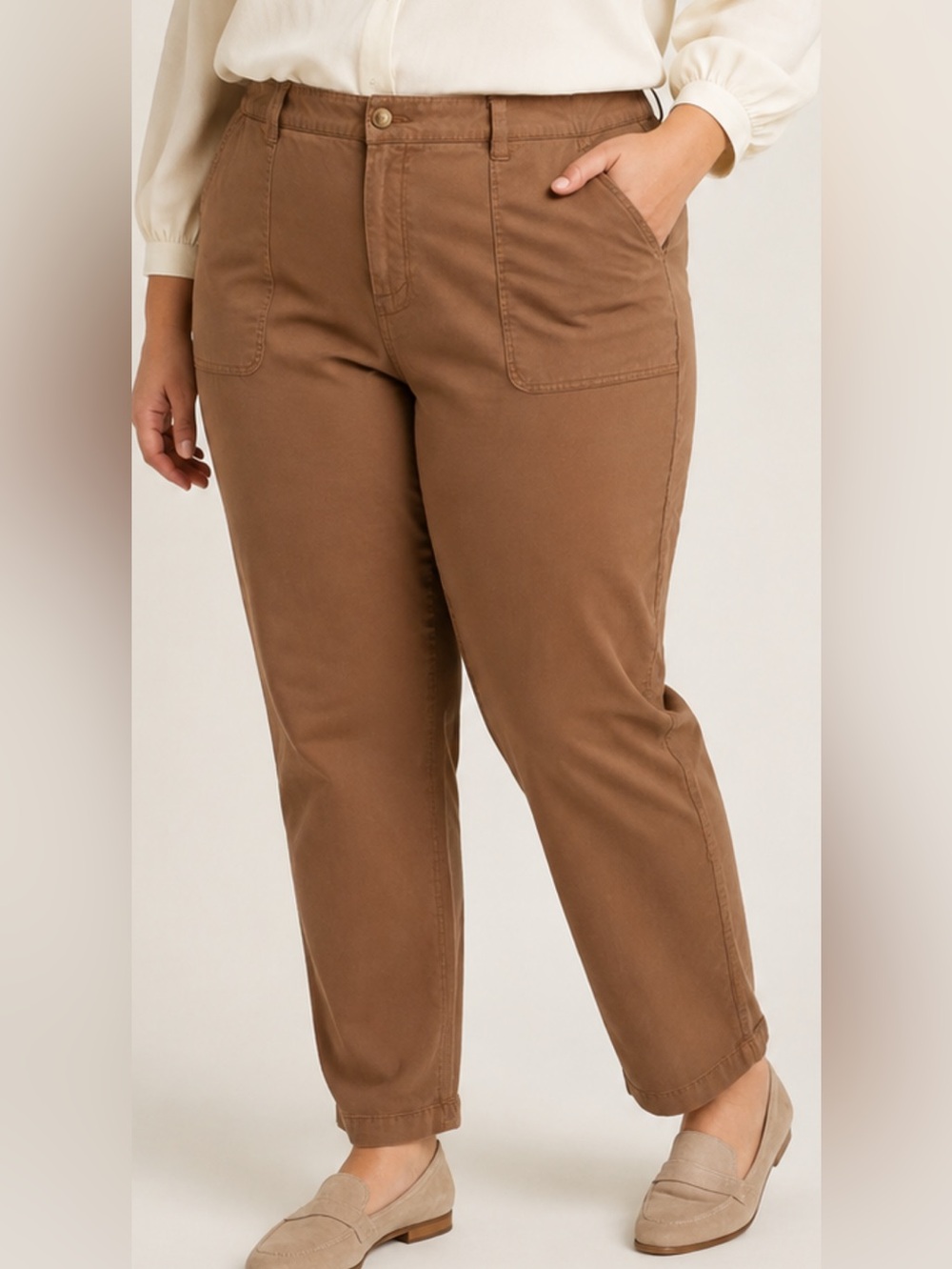 Coldwater Creek Women’s camel relaxed fit  casual Chinos in size 18W